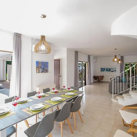 The Ultimate 5 Star Holiday In With Private Pool And Close To The Beach 1385 Βίλα *